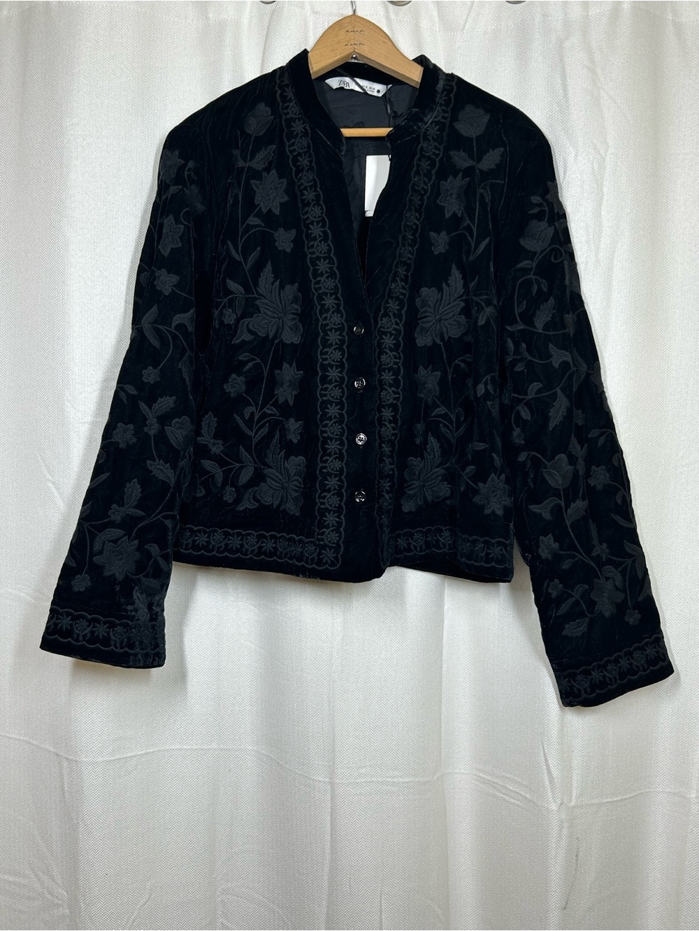 Zara Black Embroidered Jacket Blazer Size XL New Button Up Velour